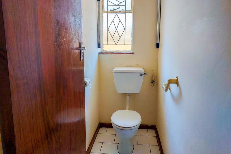 To Let 3 Bedroom Property for Rent in Glenhaven Western Cape